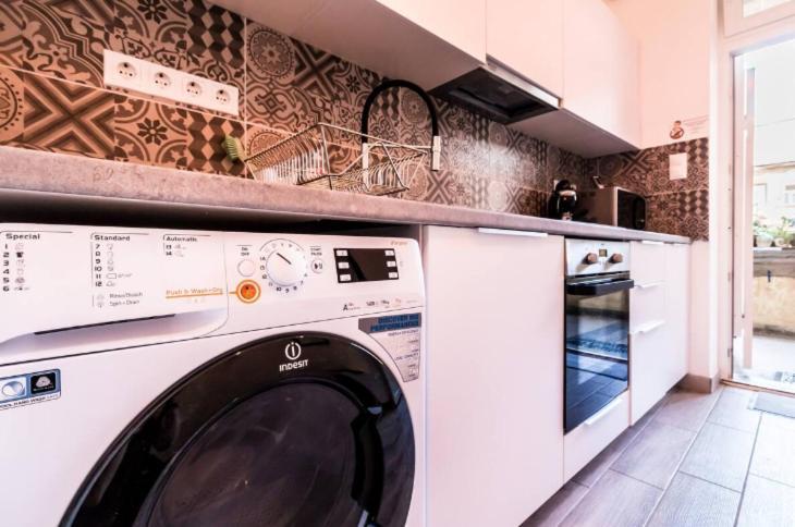 Bpr Szondi Cozy Apartment ブダペスト エクステリア 写真